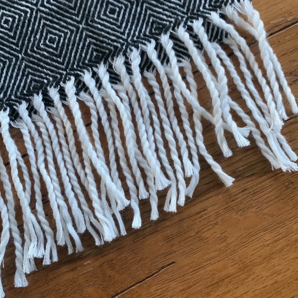 Black and White Diamond Geometric Pattern Italian Design Knit Scarf with Tassels
